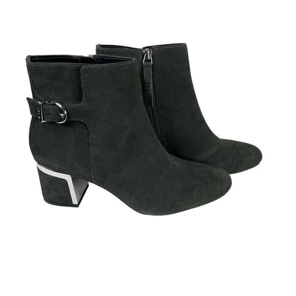 DKNY NWOT Corrie Suede Heeled Boot - Women’s 7 1/2 - Picture 1 of 9